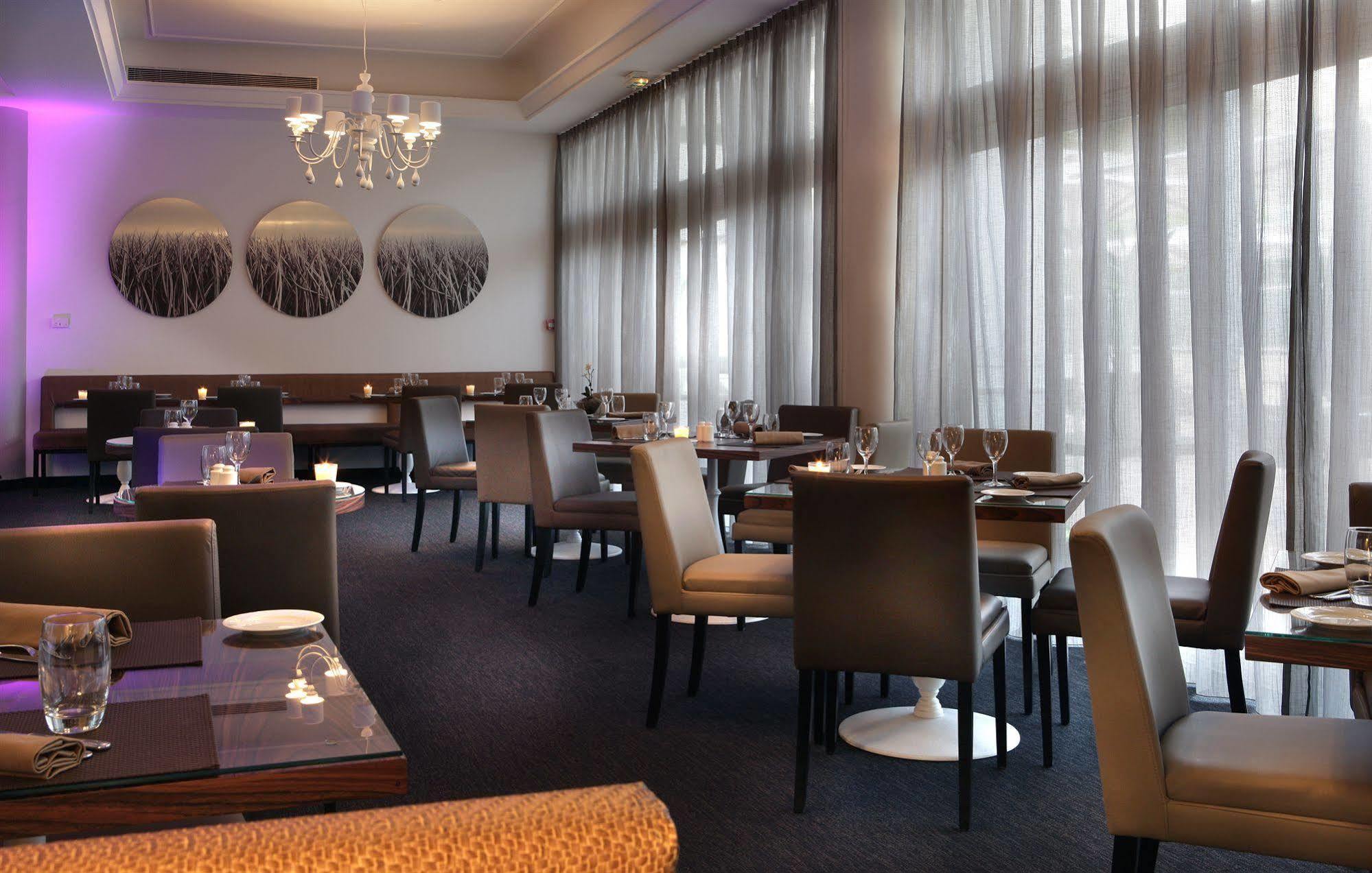 Ac By Marriott Ambassadeur Antibes - Les Pins Juan-les-Pins